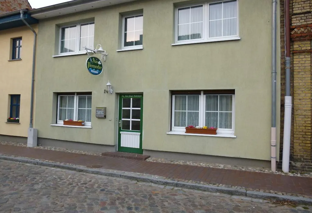 Pension am Peeneufer UG-1